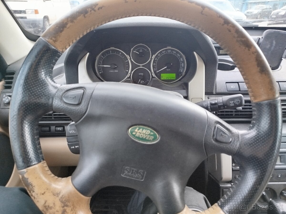LAND ROVER FREELANDER - 9