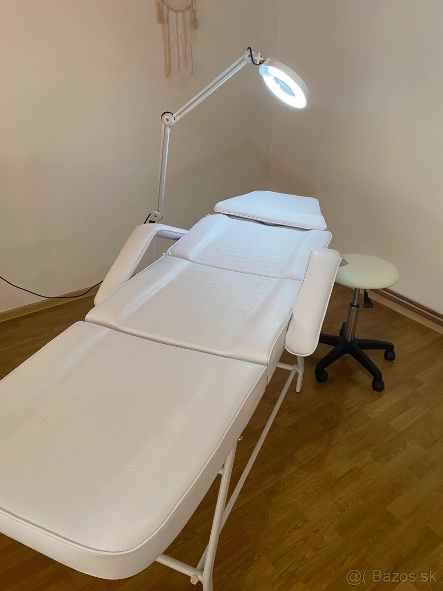 Kozmetická sada – lehátko, lampa s lupou a stolička - 9