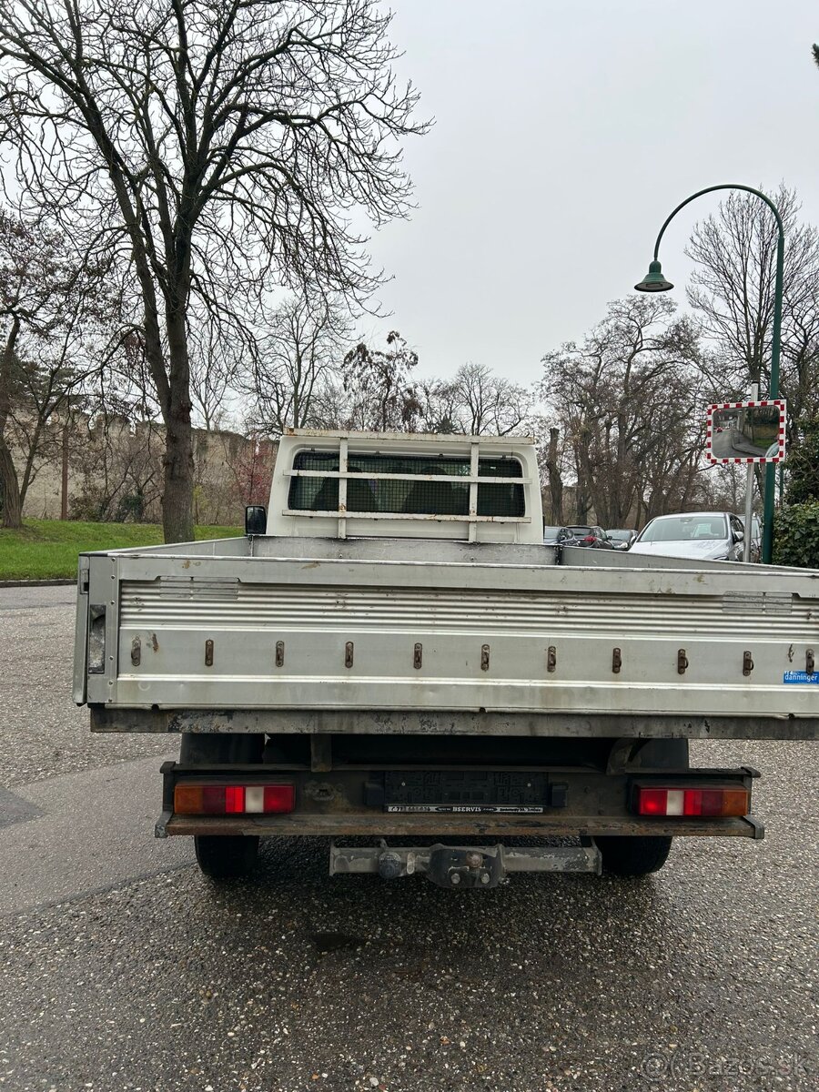 FORD TRANSIT VALNÍK DO 3,5T ŤAŽNÉ - 9