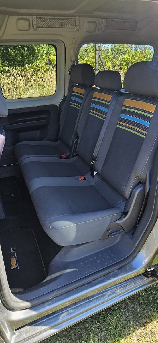 VW CADDY MAXI 103KW 7 Miestne - 9