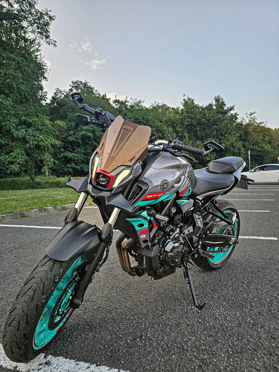 Yamaha MT 07 (2022) - 9