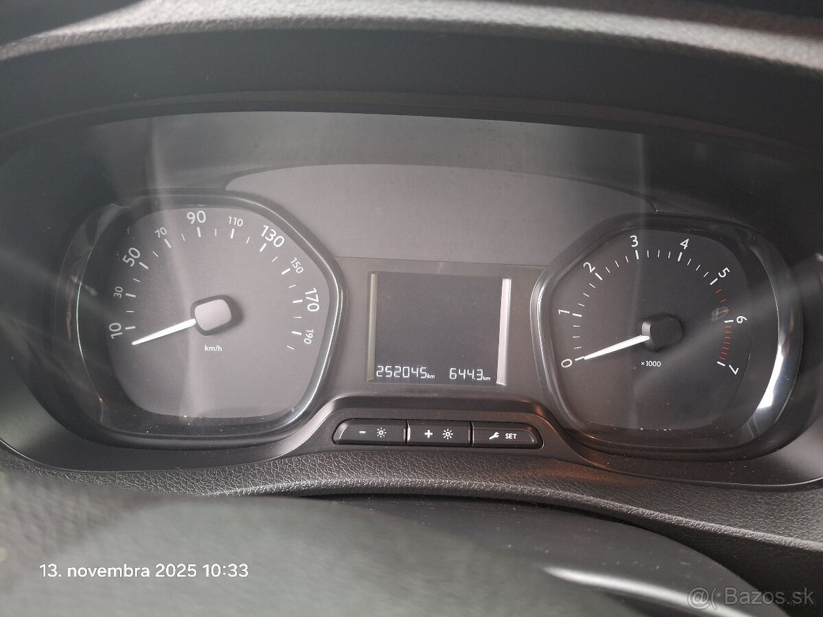 Toyota Proace 2.0 90kw - 9