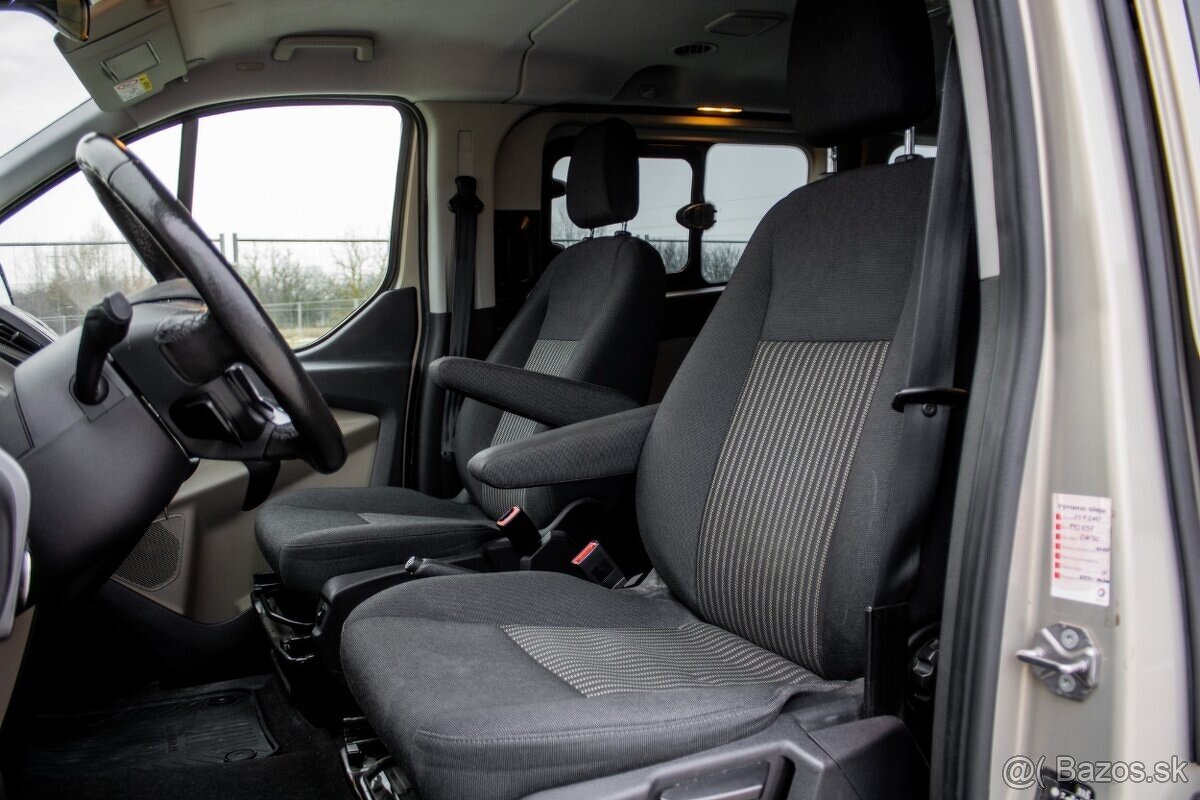 Ford Turneo Custom - 9