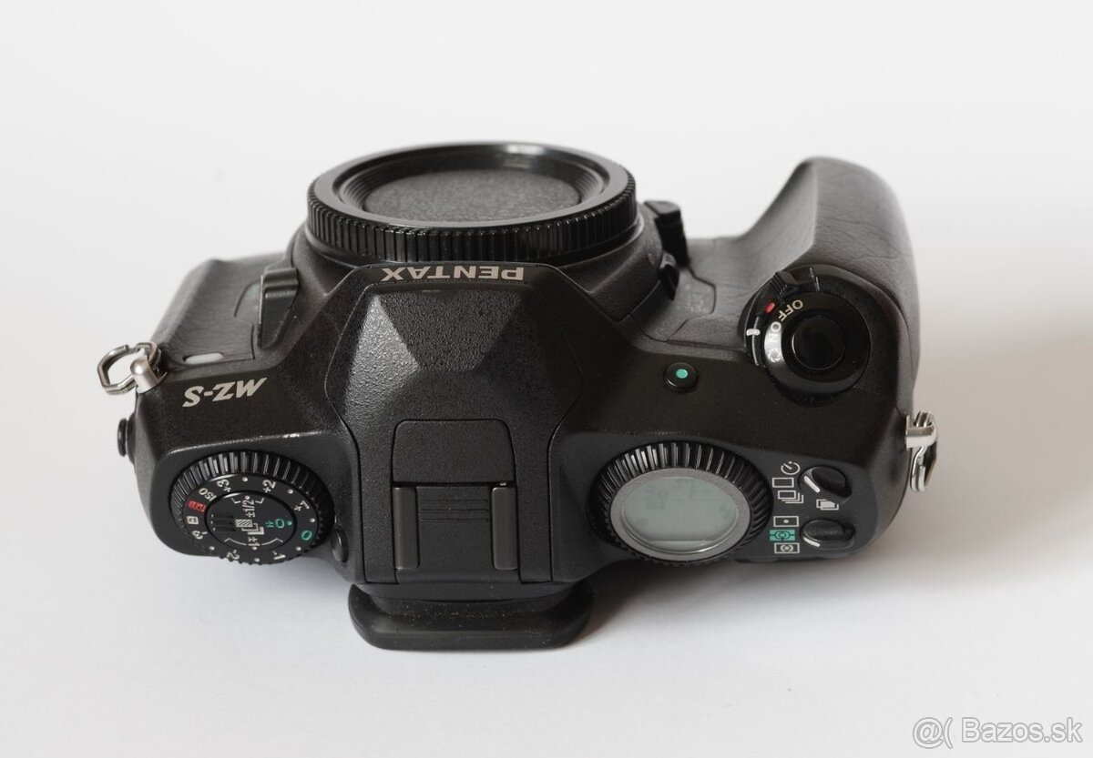PENTAX MZ-S - 9