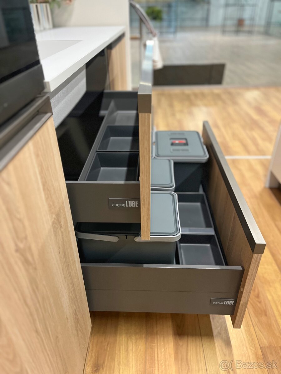 Talianska kuchynská linka / NOVÁ - 9