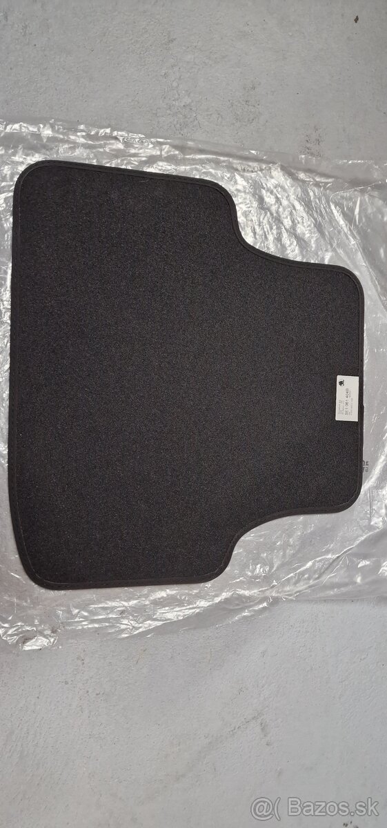 Originálne textilné koberce Škoda Octavia III – Prestige, ko - 9