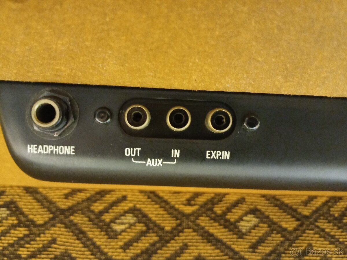 YAMAHA- elektrický organ - 9