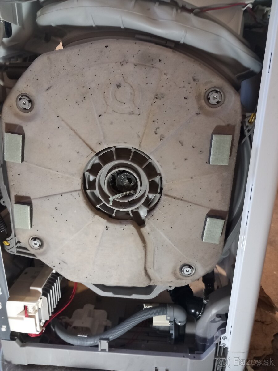 AUTOMATICKA PRACKA ELEKTROLUX-NAKLADANIE Z HORA. - 9