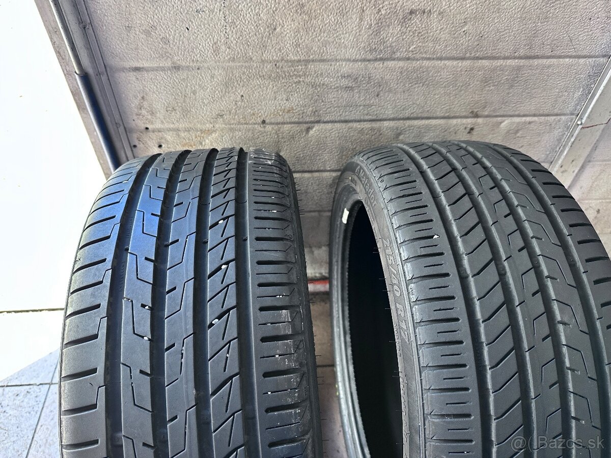 215/40R17 letne - 9