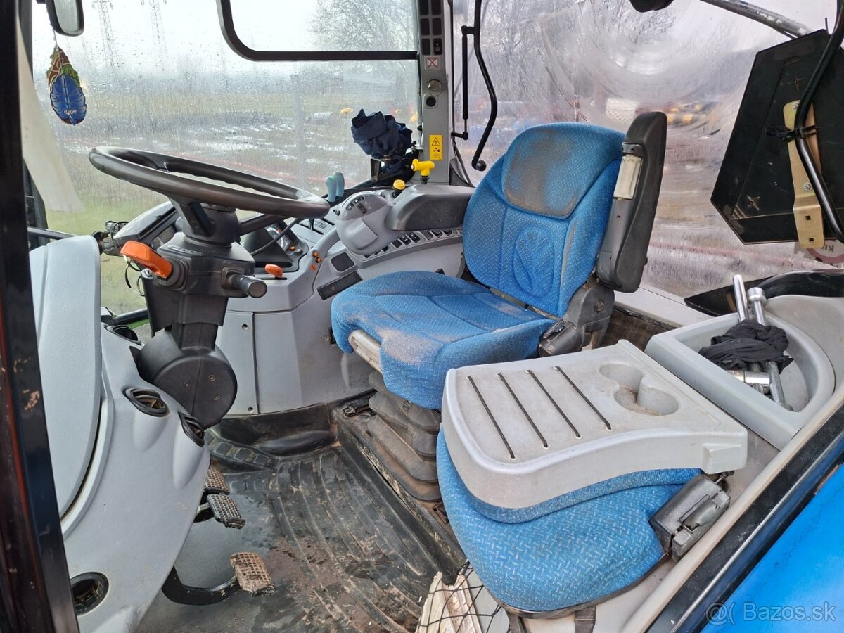 NEW HOLLAND T6.155 4X4 - 9