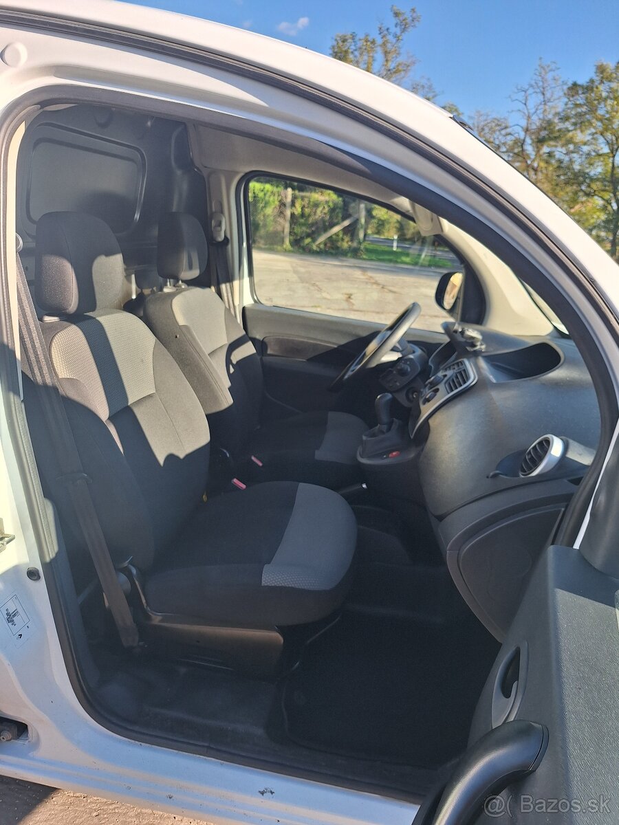 Renault Kangoo Maxi - 9