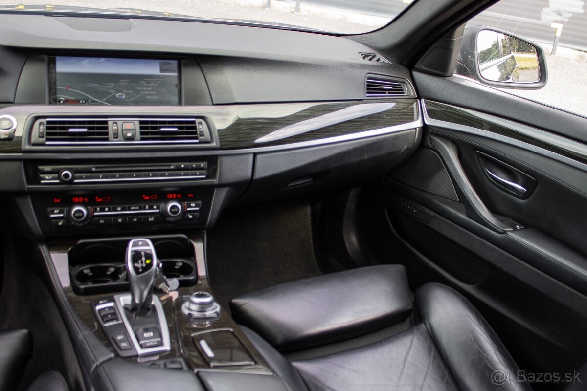 BMW Rad 5 Touring 530d xDrive - 9
