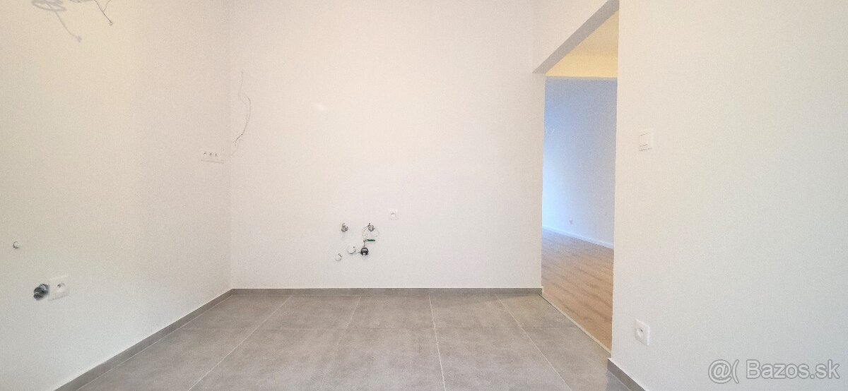 PNORF – zrekonštruovaný 4i byt, 2x balkón, kobka, kuchyňa - 9