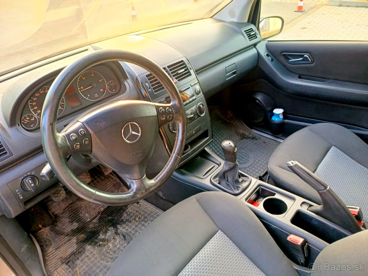 Mercedes-Benz A180 CDI - 9