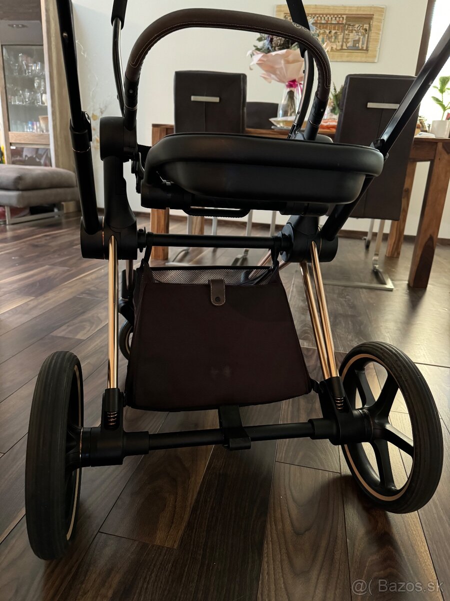 Cybex priam by Karolina Kurkova 2022 - 9