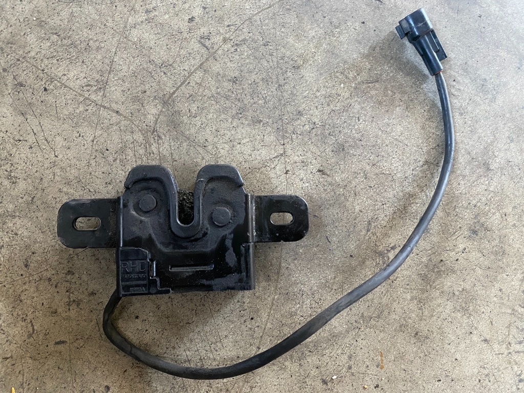 Rozpredam volvo XC60 I 2,4 d4 2008-2016 - 9