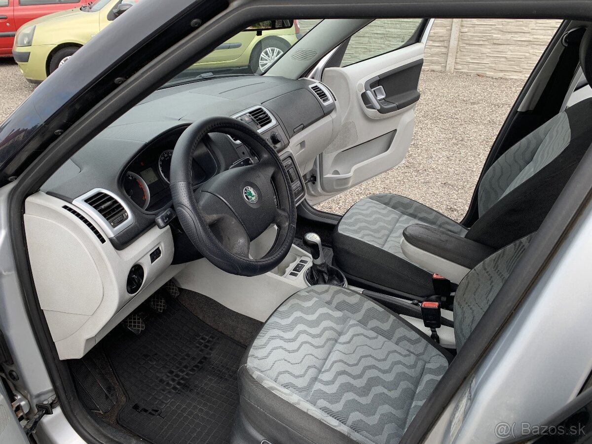 ŠKODA ROOMSTER 1.4 TDI FAMILY SR - 9