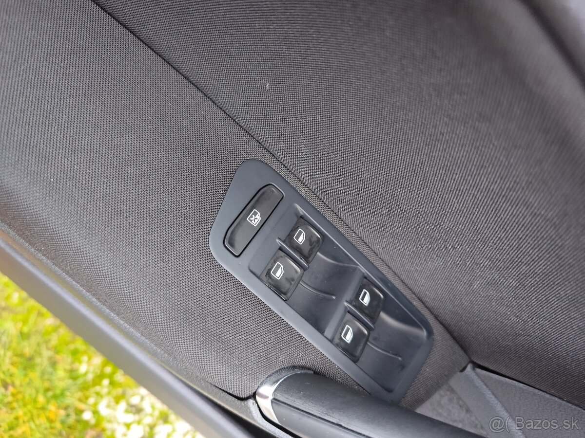 Predám Volkswagen golf7 1.6tdi 81 kw - 9