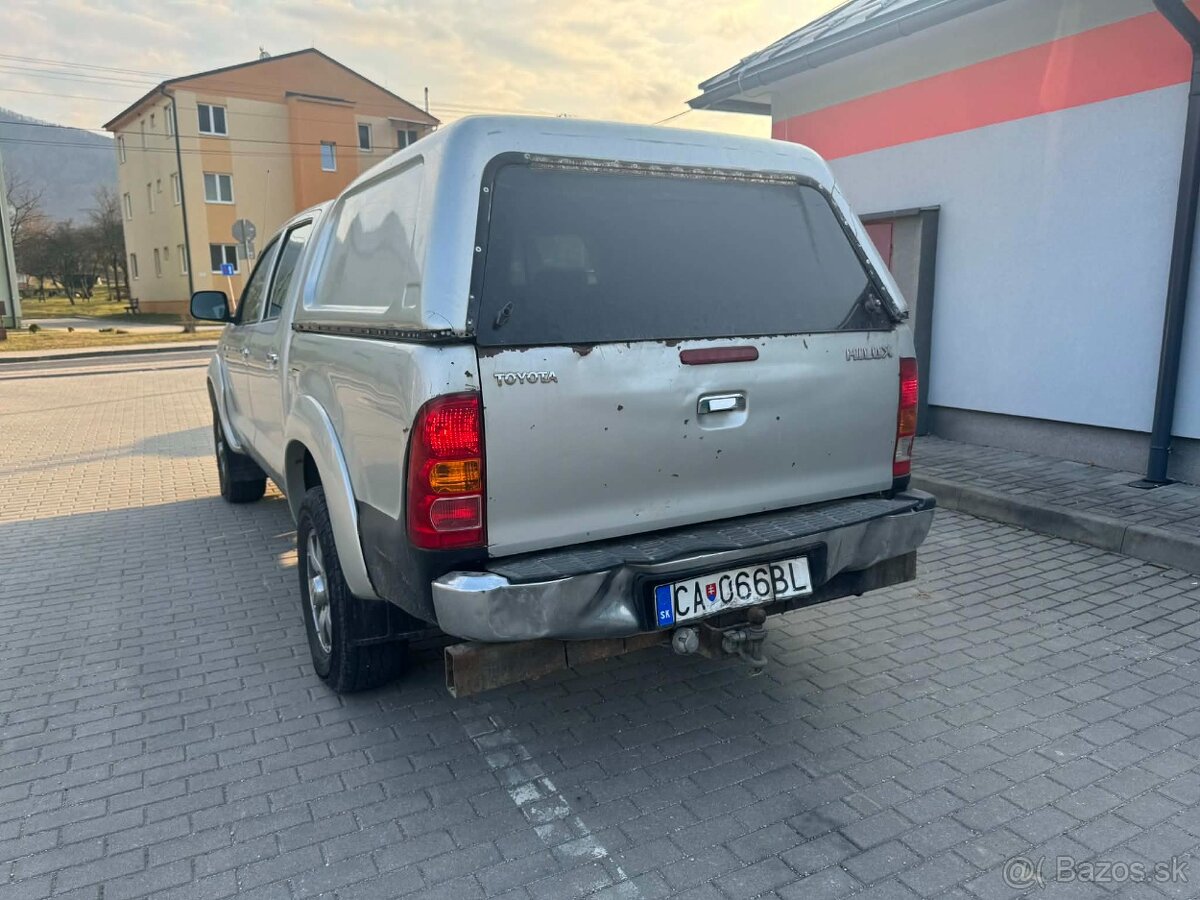 Predám Toyota Hilux 2.5, D-4D - 9
