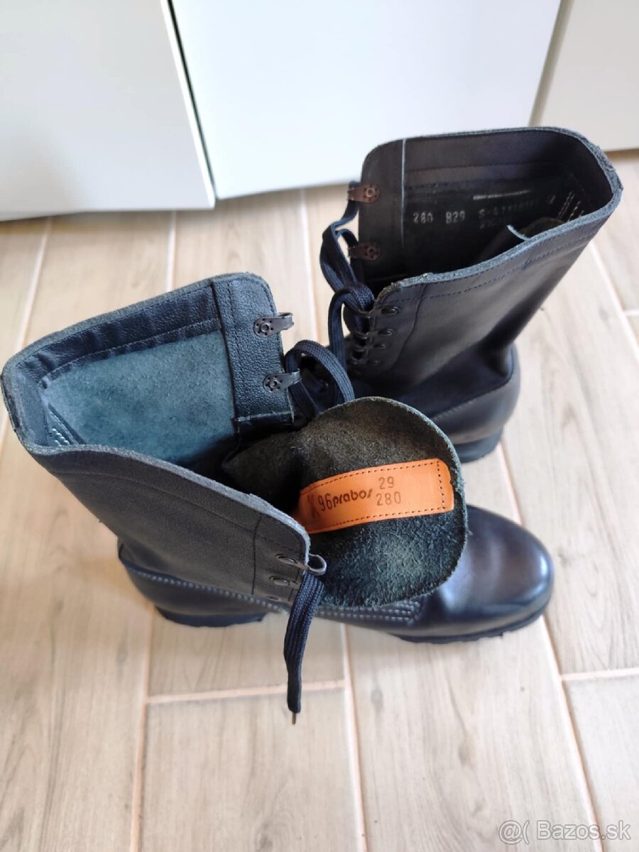 Vojenské kanady VZ.90 - 9