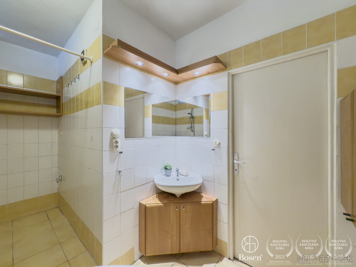 BOSEN | Výnimočný 3 izbový byt s loggiou, 84m2, M. Rázusa - 9