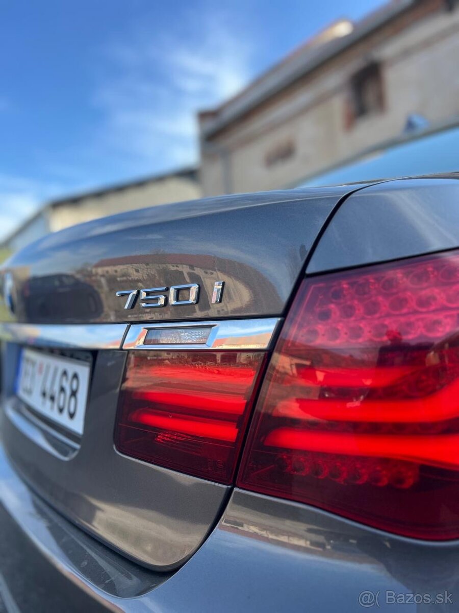 Bmw 750i x drive F01 facelift - 9