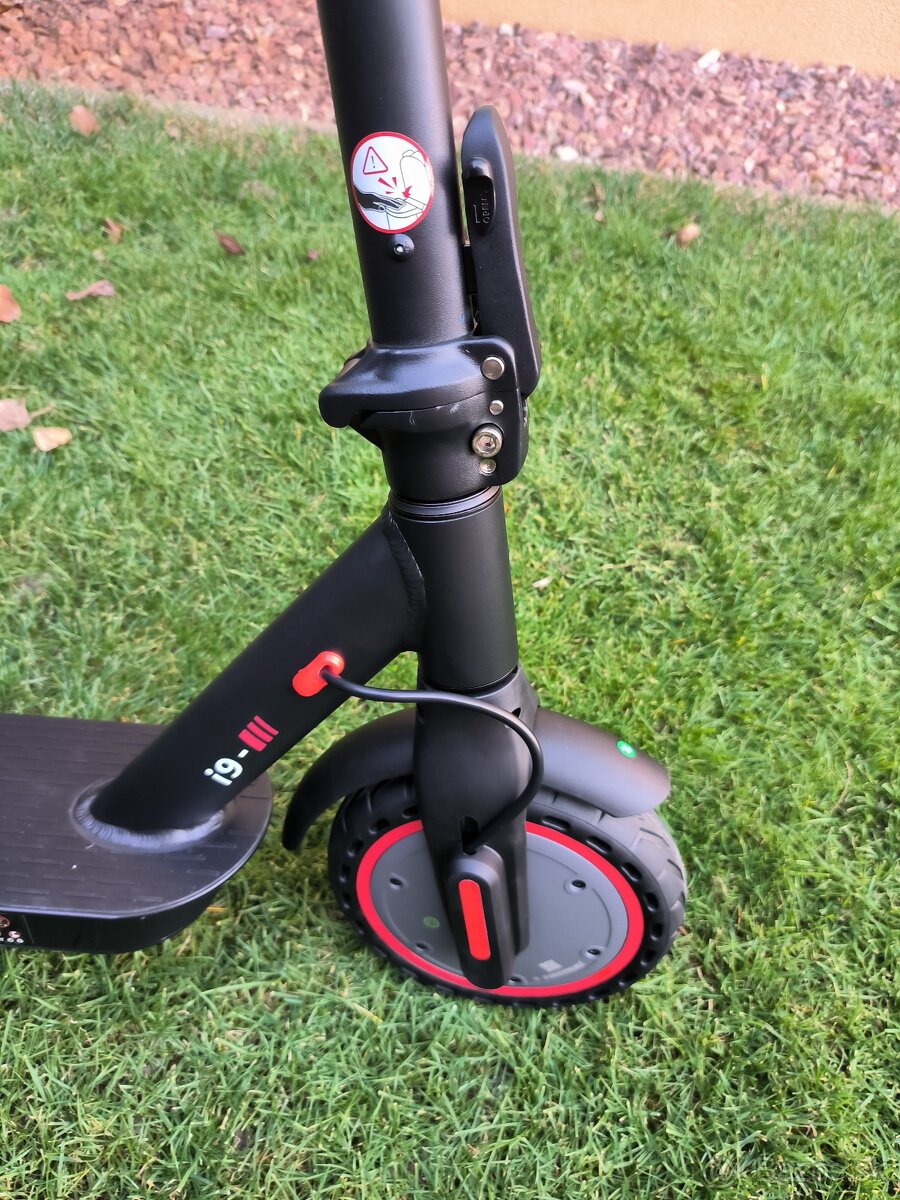 Elektricka Kolobezka 0 Km Záruka 30 km/h - 9