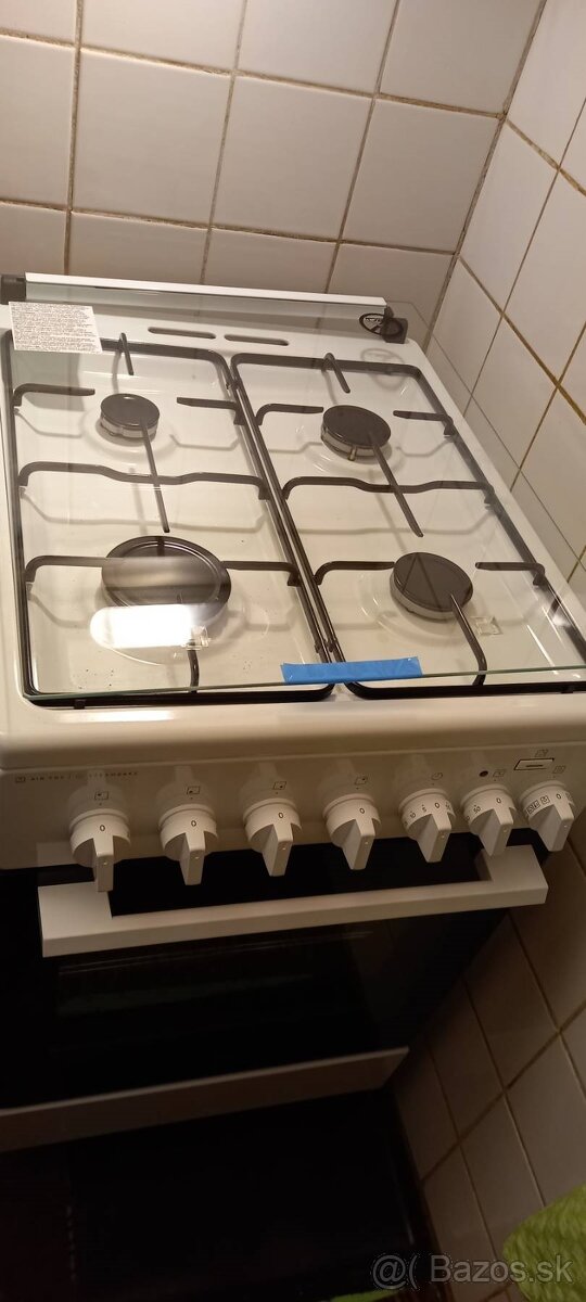 Vrchné, sklopné sklo na sporák ELEKTROLUX LKK560000... - 9