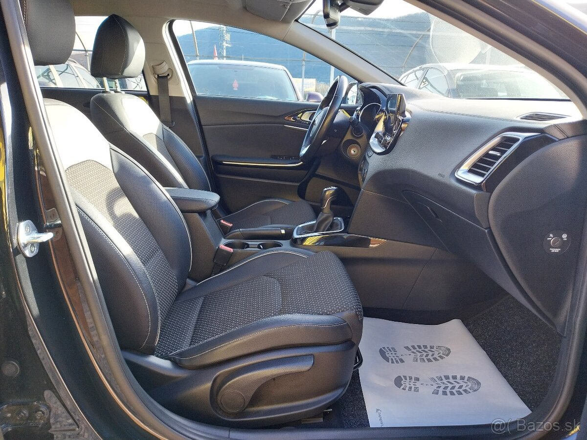 Kia Ceed SW 1.6 CRDi Silver - 9