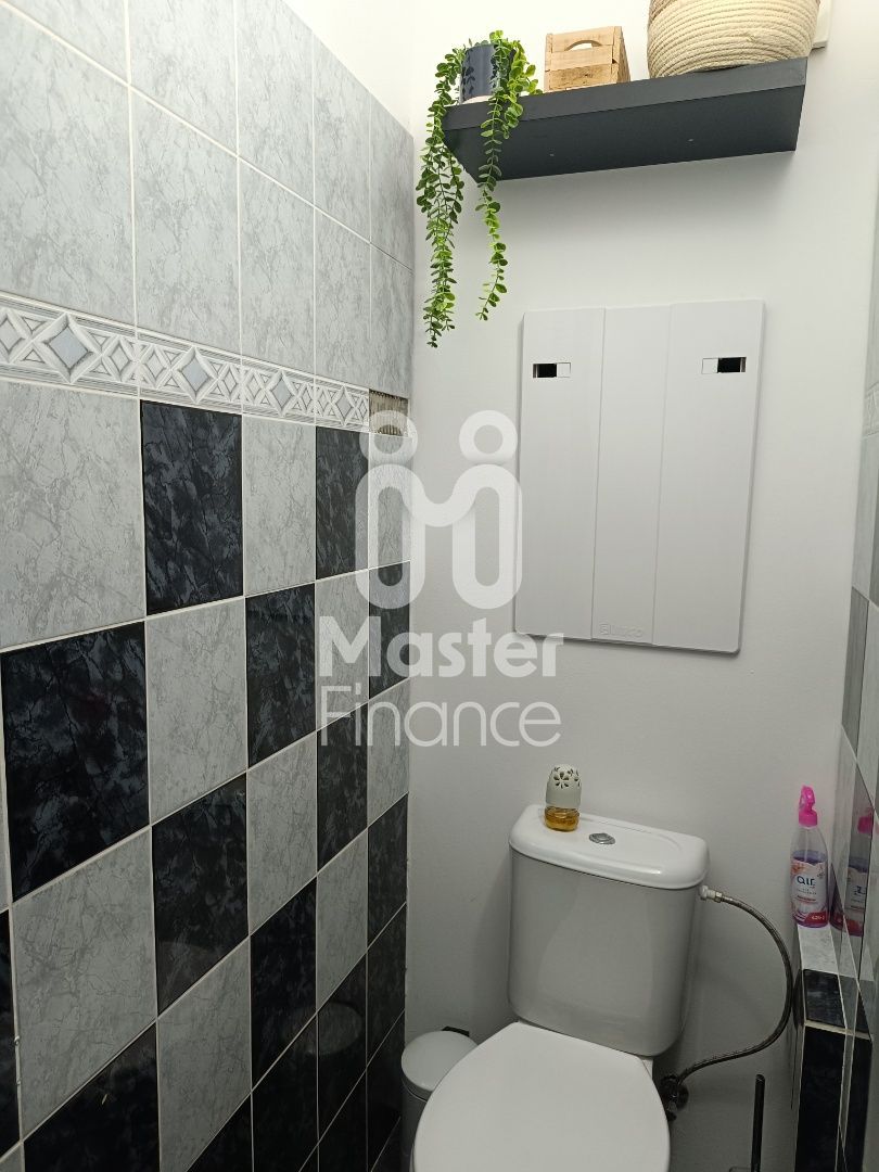 Priestranný 3-izbový byt s loggiou Palkovičova ulica, Topoľč - 9