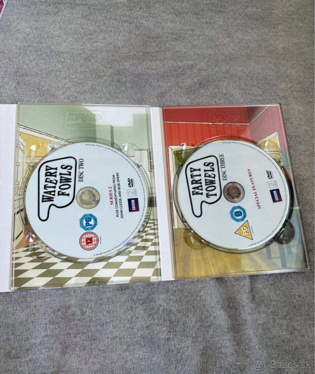 Fawlty Towers – Complete Collection Remastered DVD - 9