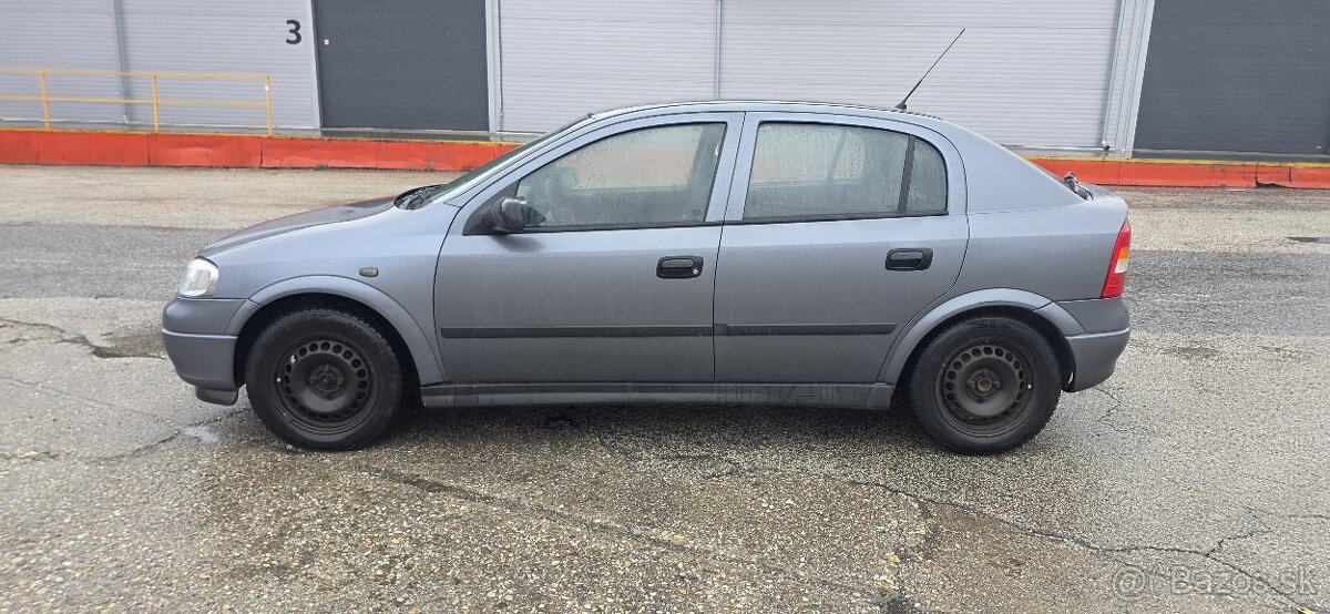 Opel Astra - 9