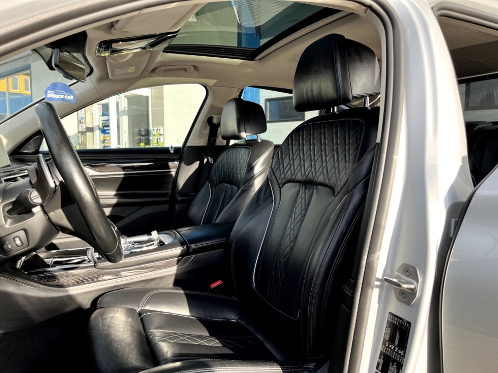 BMW 730 Xdrive - 9