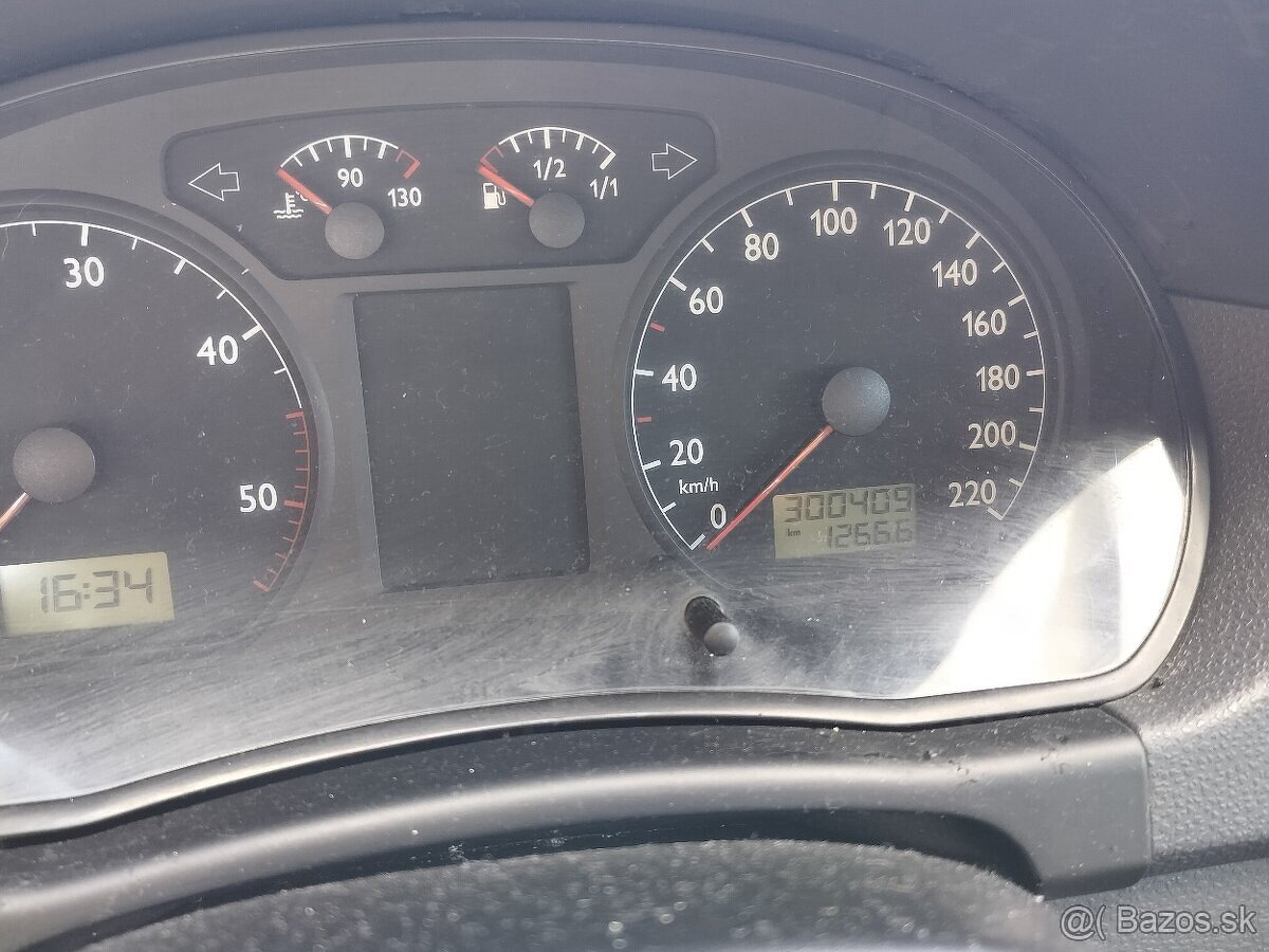 Volkswagen Polo 1.9 TDi - 9