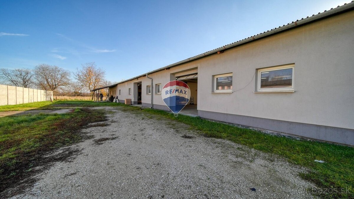 Priemyselný areál na predaj, Rakovice - 9