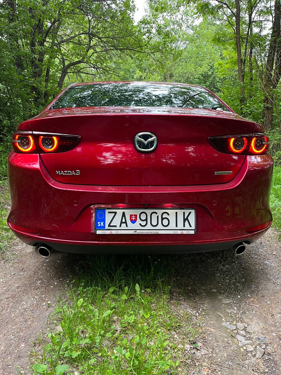 Mazda 3 sedan G122 plus - safety , sound, style - 9