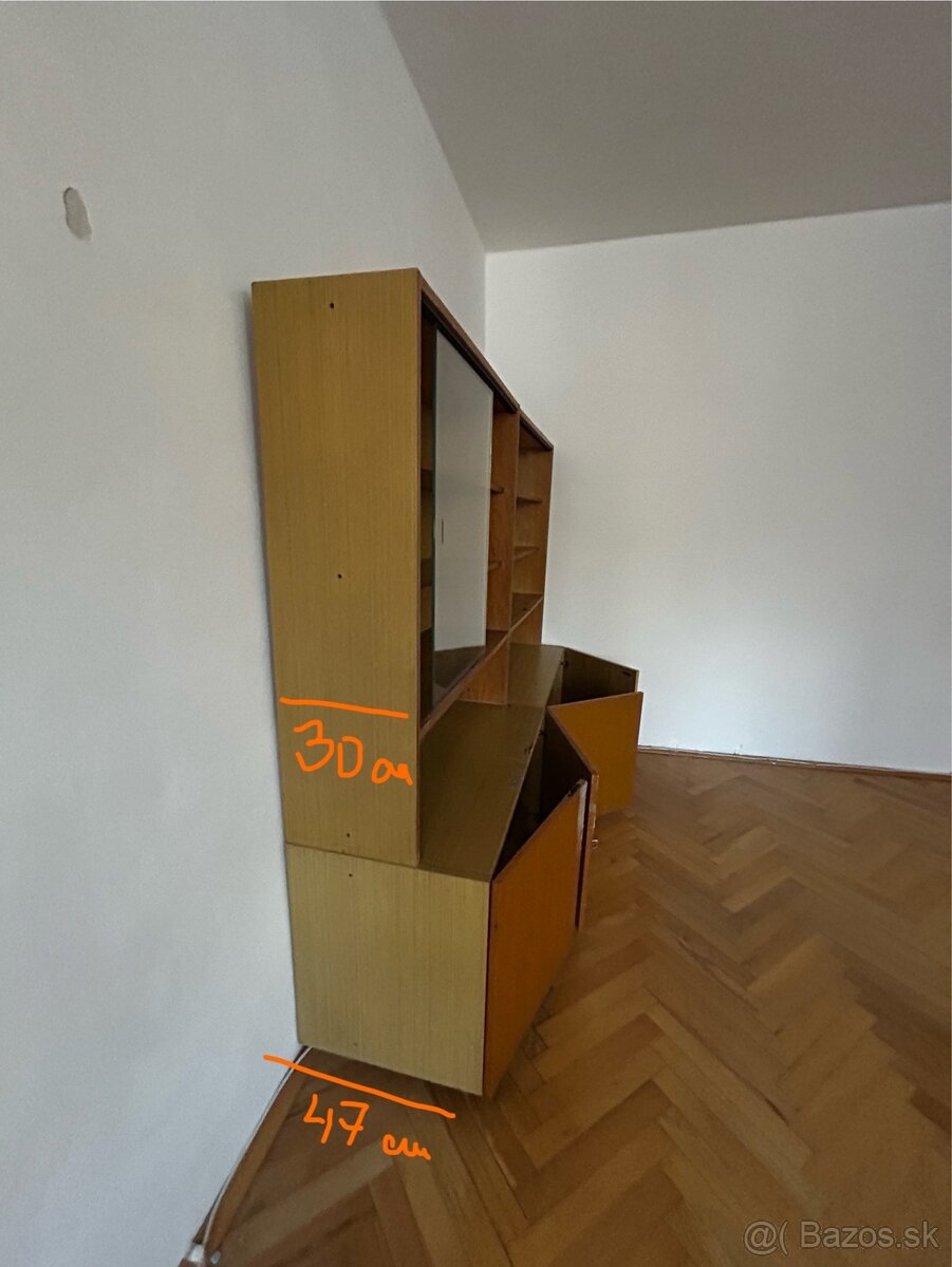 Sekretáre - 3 kusy - 9