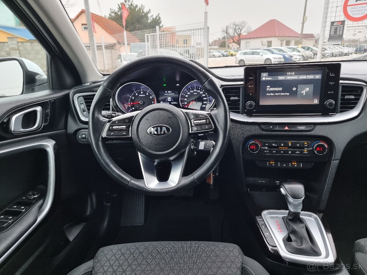 Kia Ceed SW 1.4 T-GDi Gold A/T za 13.990 € - 9