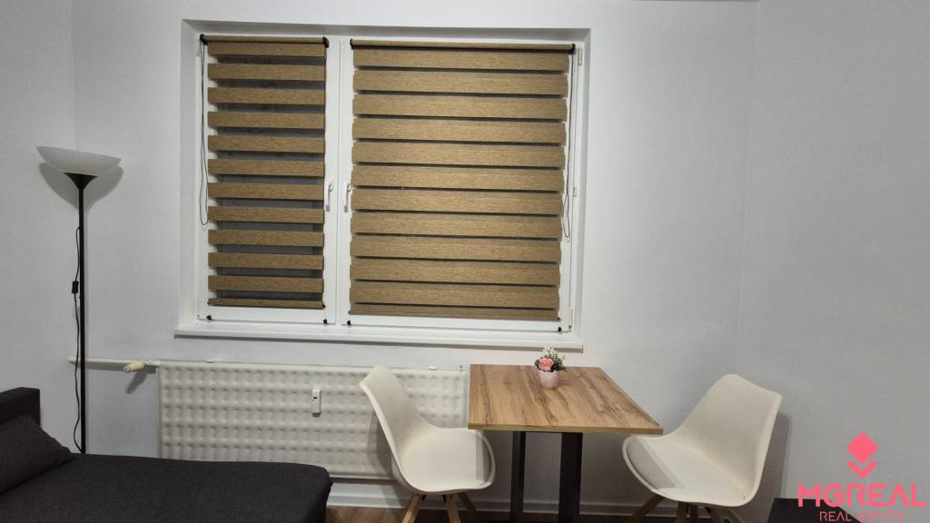 Prenájom 1- izbový byt - 9