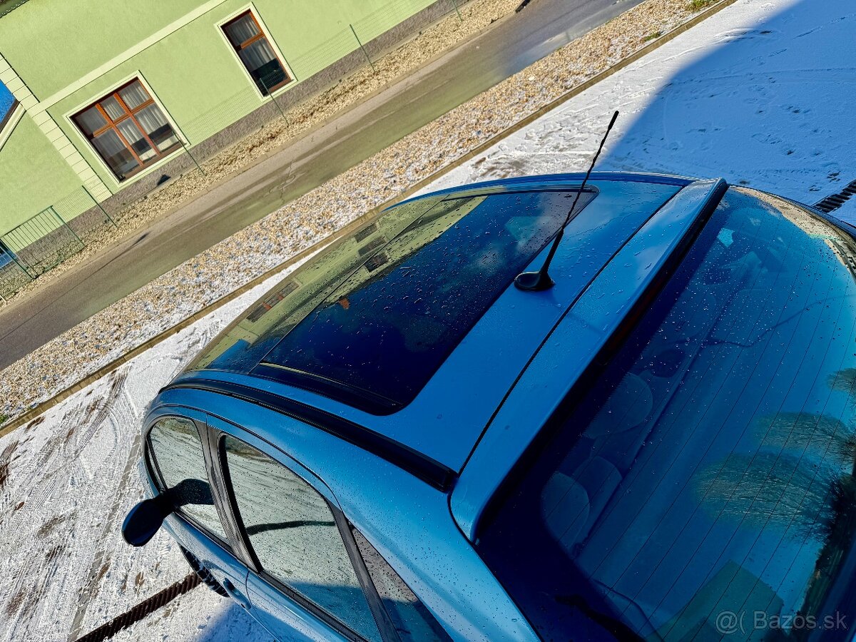 Citroën C3 1.4 Exclusive - Panoráma - 9