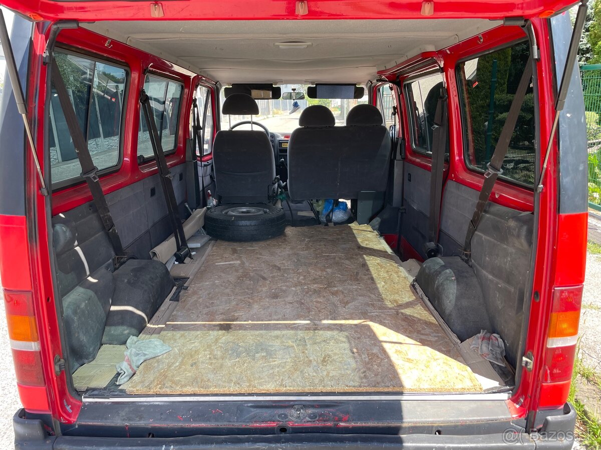 Ford Transit 2.5 D - 9