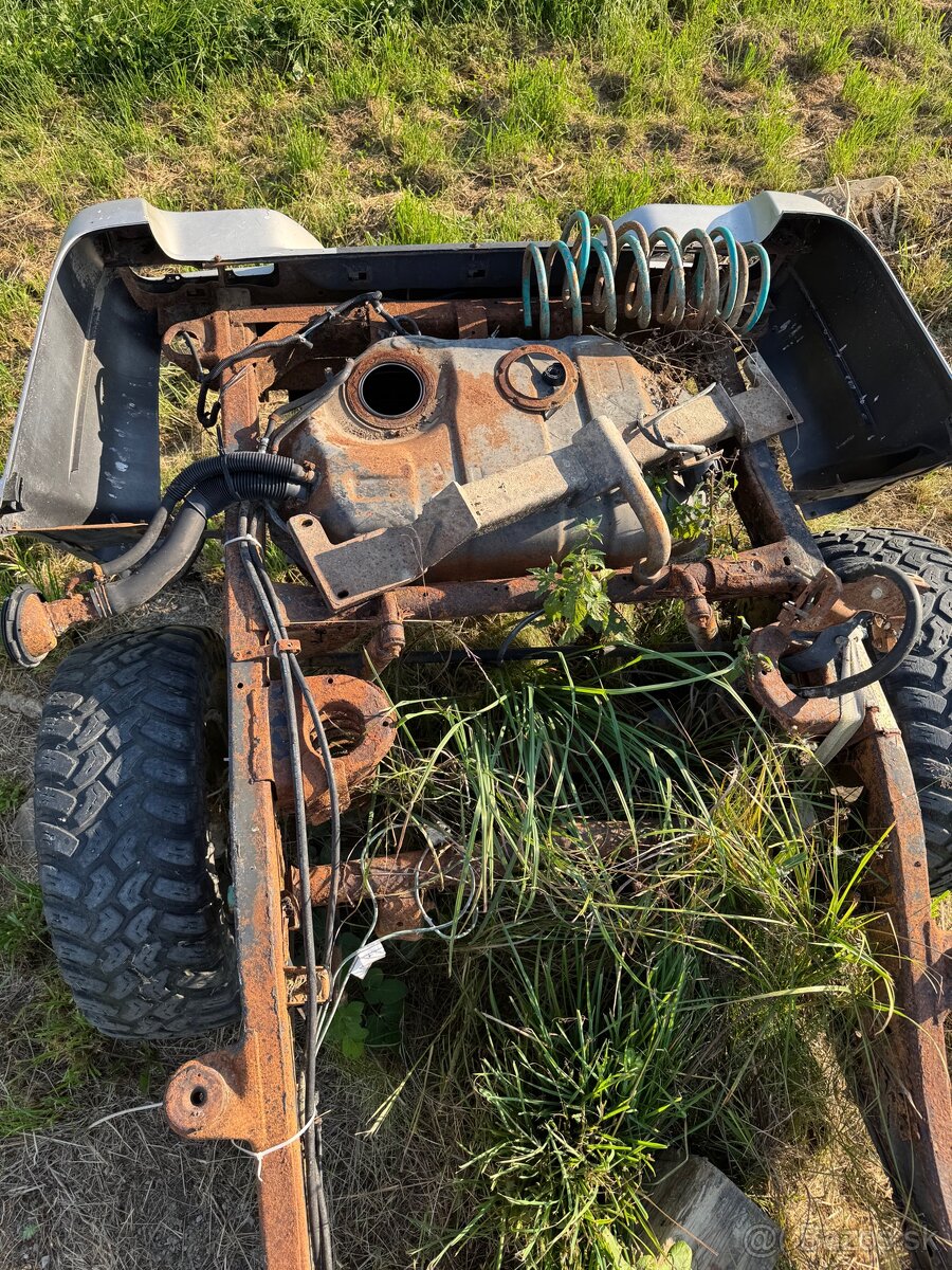 Nissan Terrano náhradné diely - 9