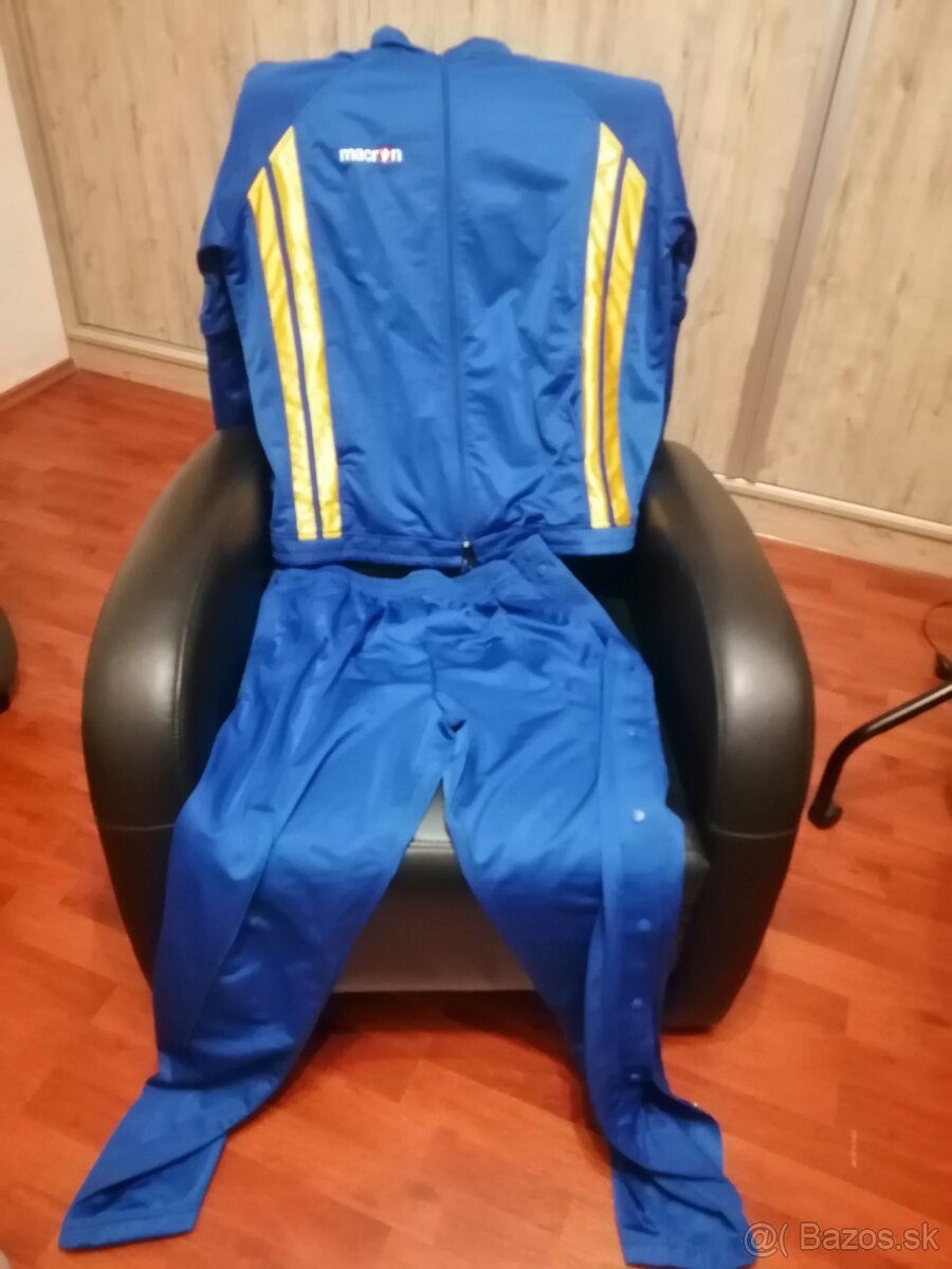 dresy , súpravy,chrániče - 9