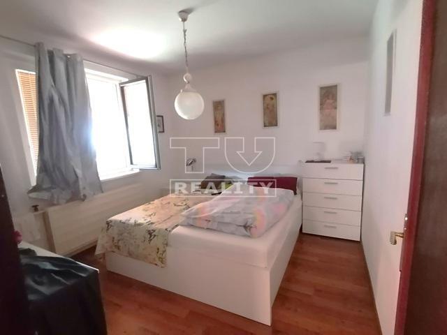 NA PREDAJ 5-IZBOVÝ BYT V RD V NOVEJ DUBNICI S VÝMEROU... - 9