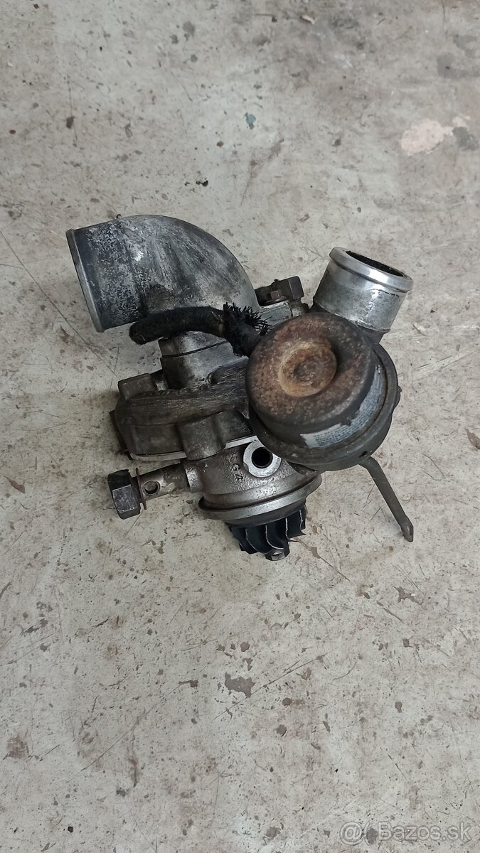 Kia k2500 valník 2006r Štartér ,alternator,.. - 9