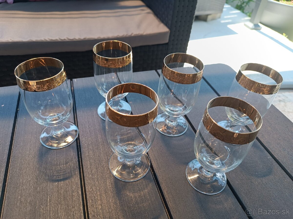 Set poharov - 9