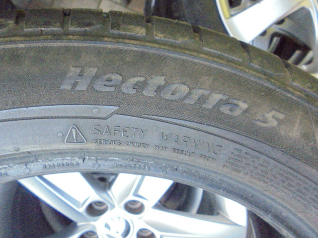 Kleber Dynaxer 4 225/50 R17 98V č.10L - 9