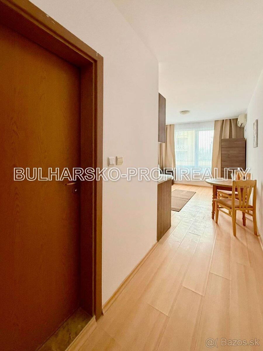 Bulharsko-ZAŘÍZENÉ STUDIO 1+kk (26 m²) - 9