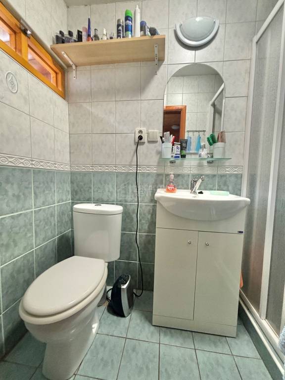 Predaj tradičnej chalupy v pokojnom prostredí na lazoch vo V - 9