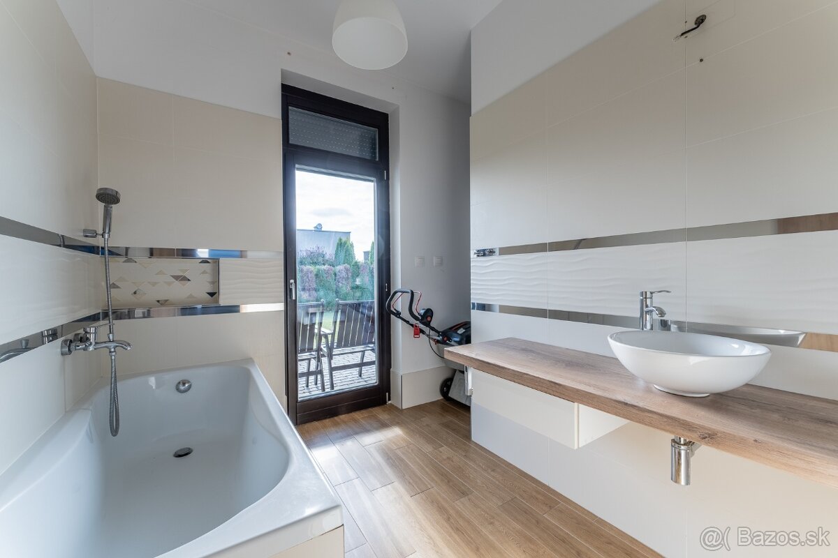 RealityDS - PREDAJ slnečného 3 i. rodinného domu, Dolný Bar - 9